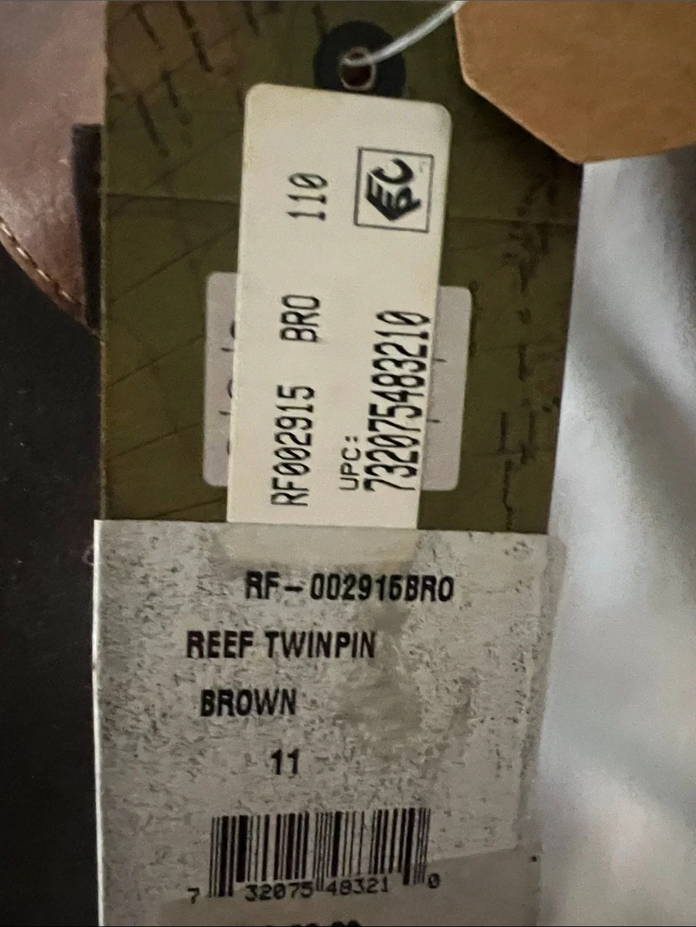 Reef Men's Brown Vegan Leather Flip Flop Sandals size 11 new w/tags - Picture 3 of 4